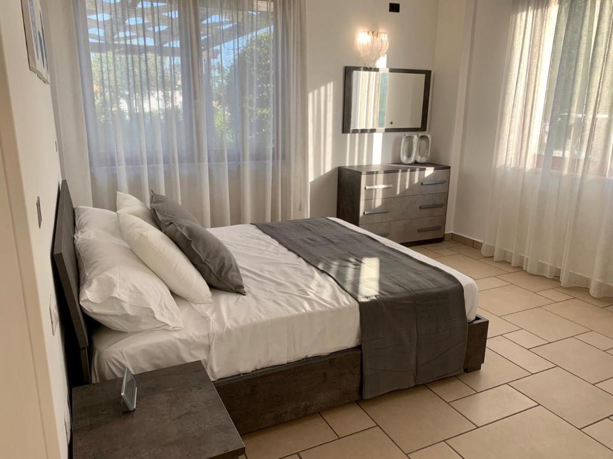 Torre Dei Mori Boutique Rooms B&B 카파치오페스툼 외부 사진