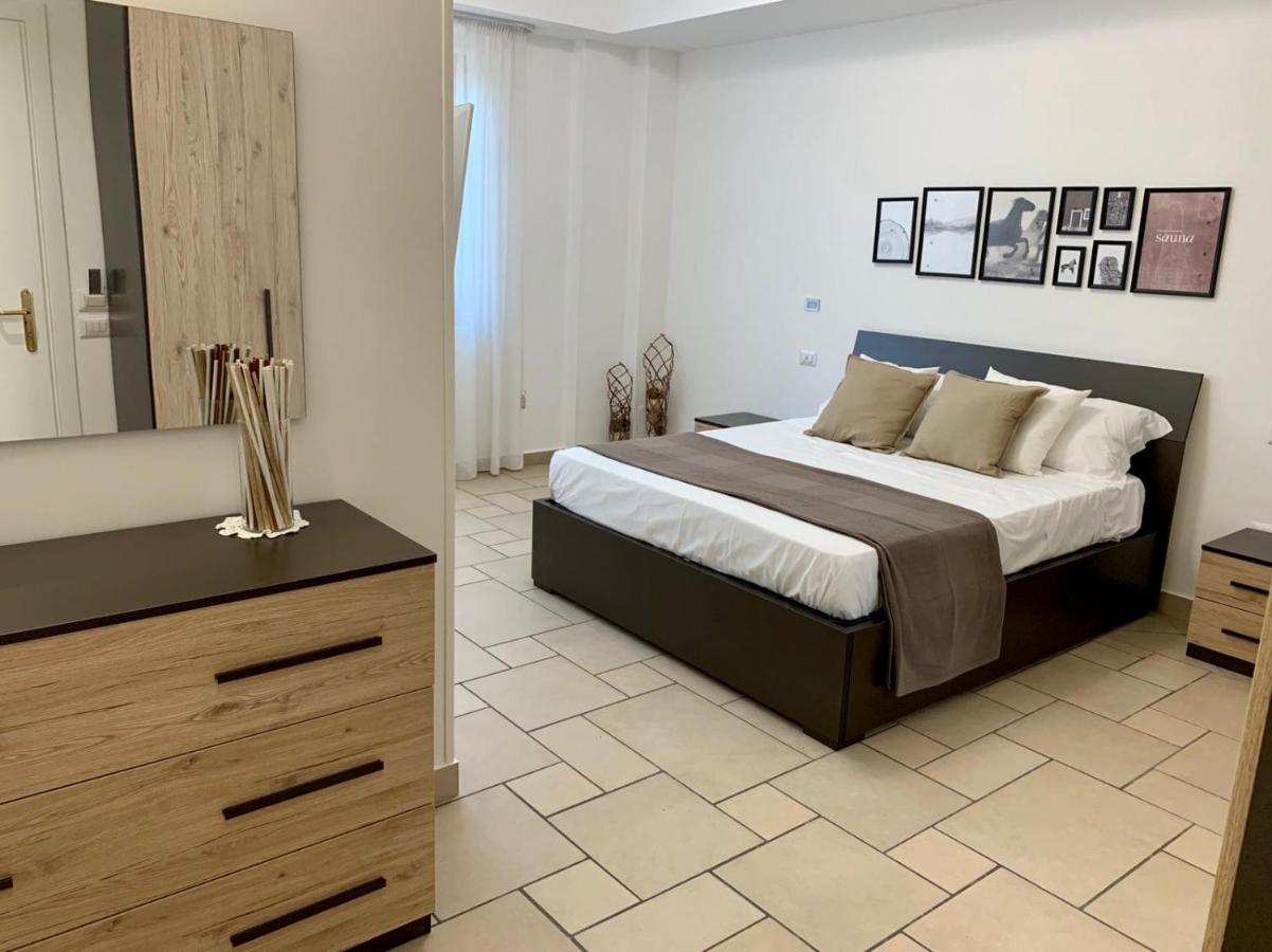 Torre Dei Mori Boutique Rooms B&B 카파치오페스툼 외부 사진