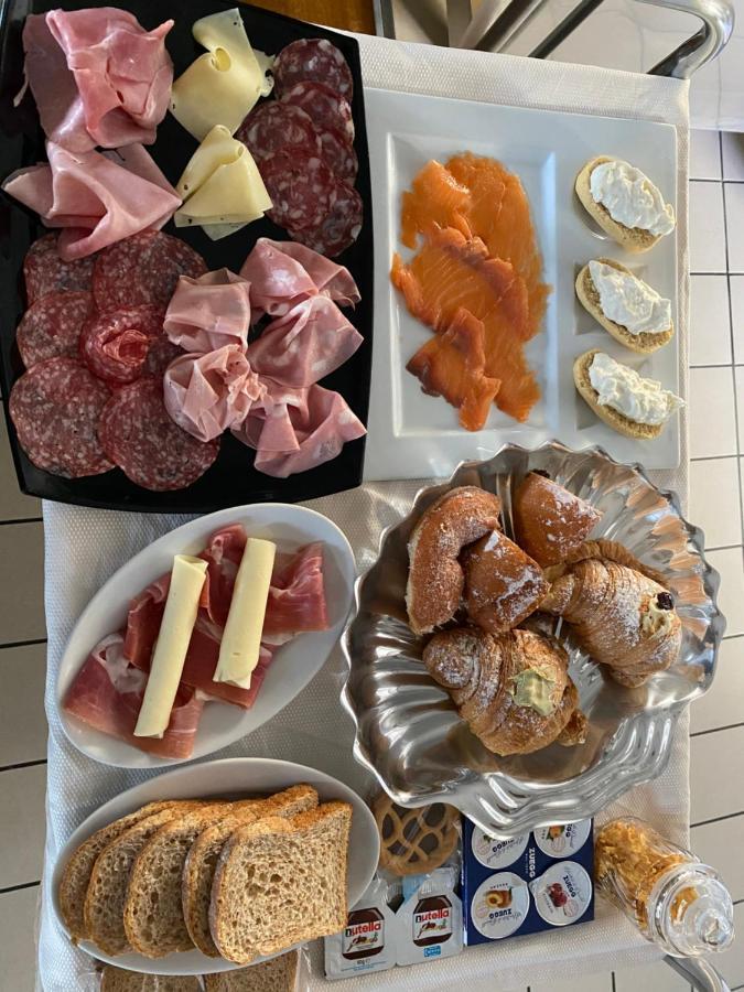 Torre Dei Mori Boutique Rooms B&B 카파치오페스툼 외부 사진