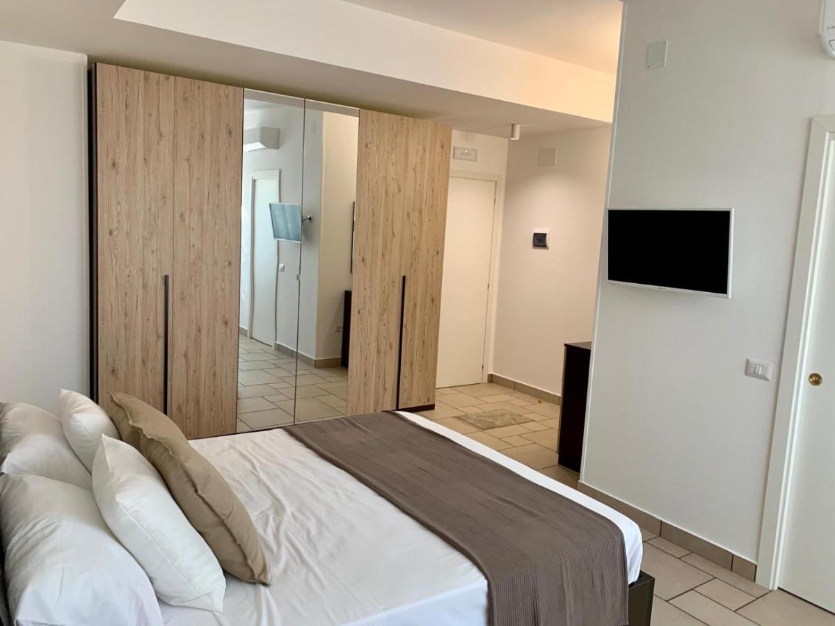 Torre Dei Mori Boutique Rooms B&B 카파치오페스툼 외부 사진
