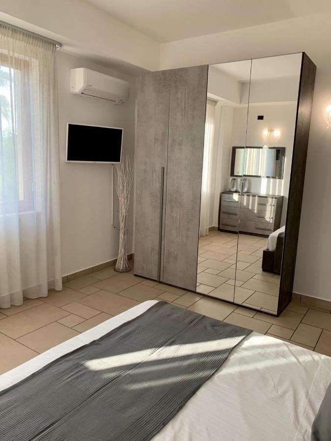 Torre Dei Mori Boutique Rooms B&B 카파치오페스툼 외부 사진